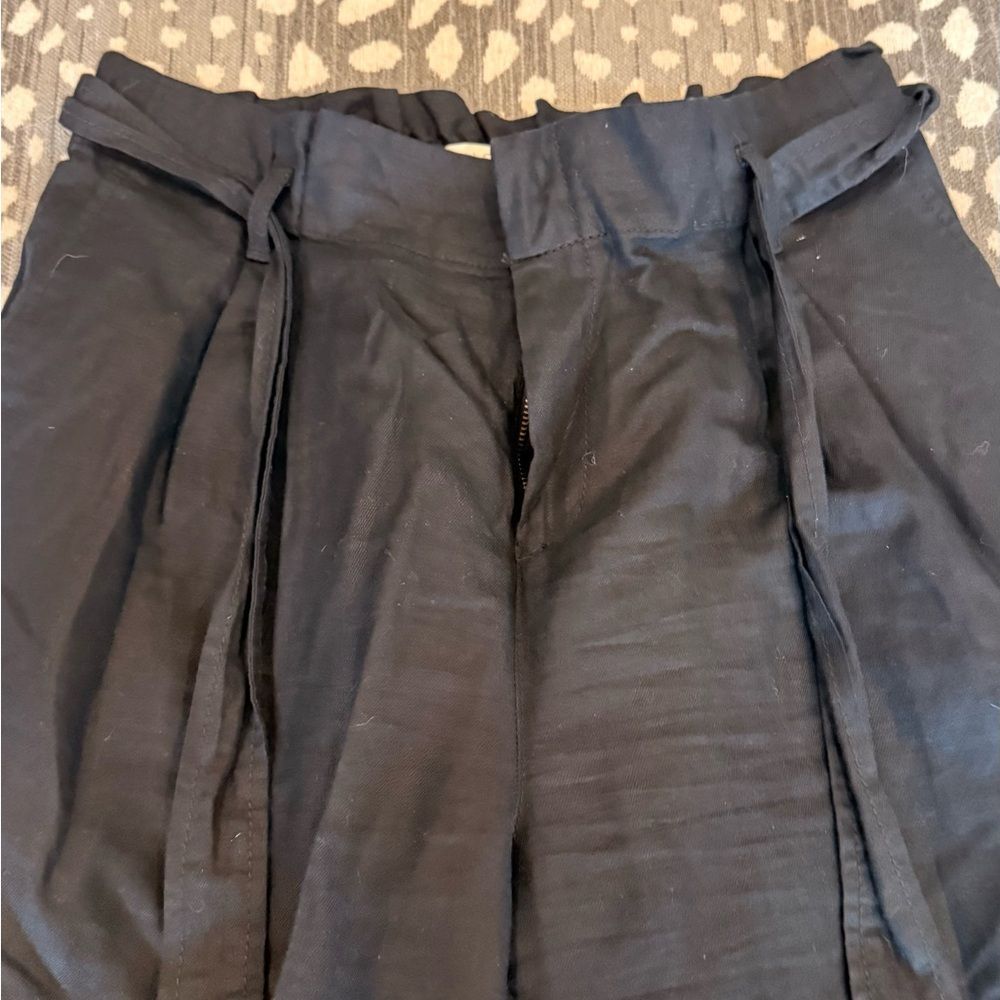 LOFT Black linen paper bag women  Pants size medium